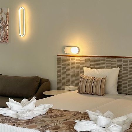 Costas & Chrysoula Aparthotel Плакиас Екстериор снимка